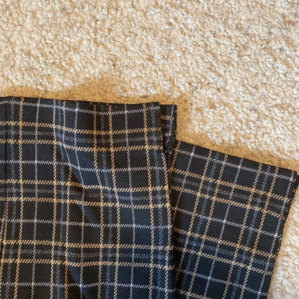 J.Jill Ponte Slim Leg Pants - Picture 8 of 8